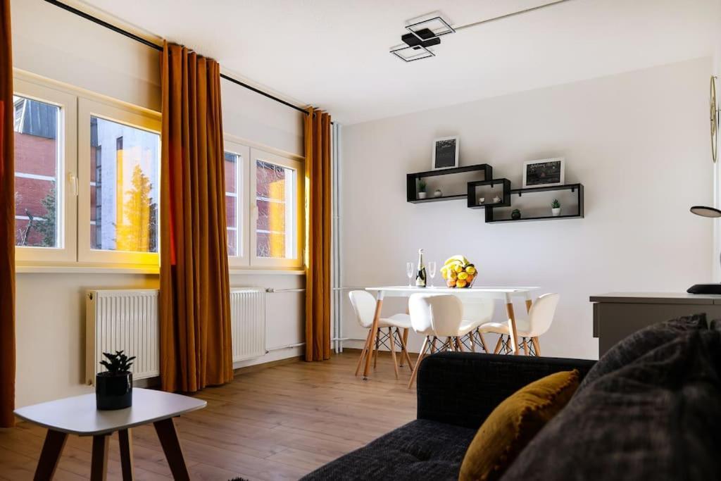 Apartma Cozy Enigma: Elegant Haven 1bdr Zagreb